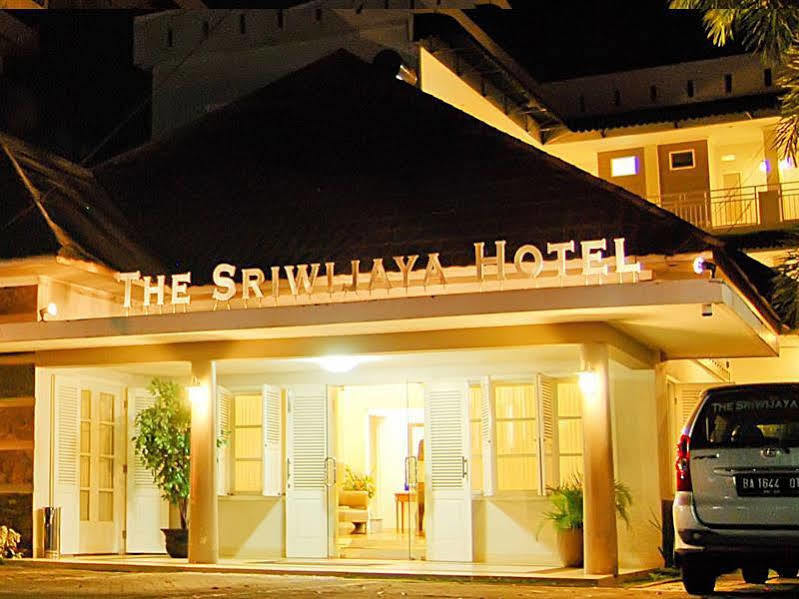 The Sriwijaya Hotel - Halal Hotel Паданг Екстер'єр фото